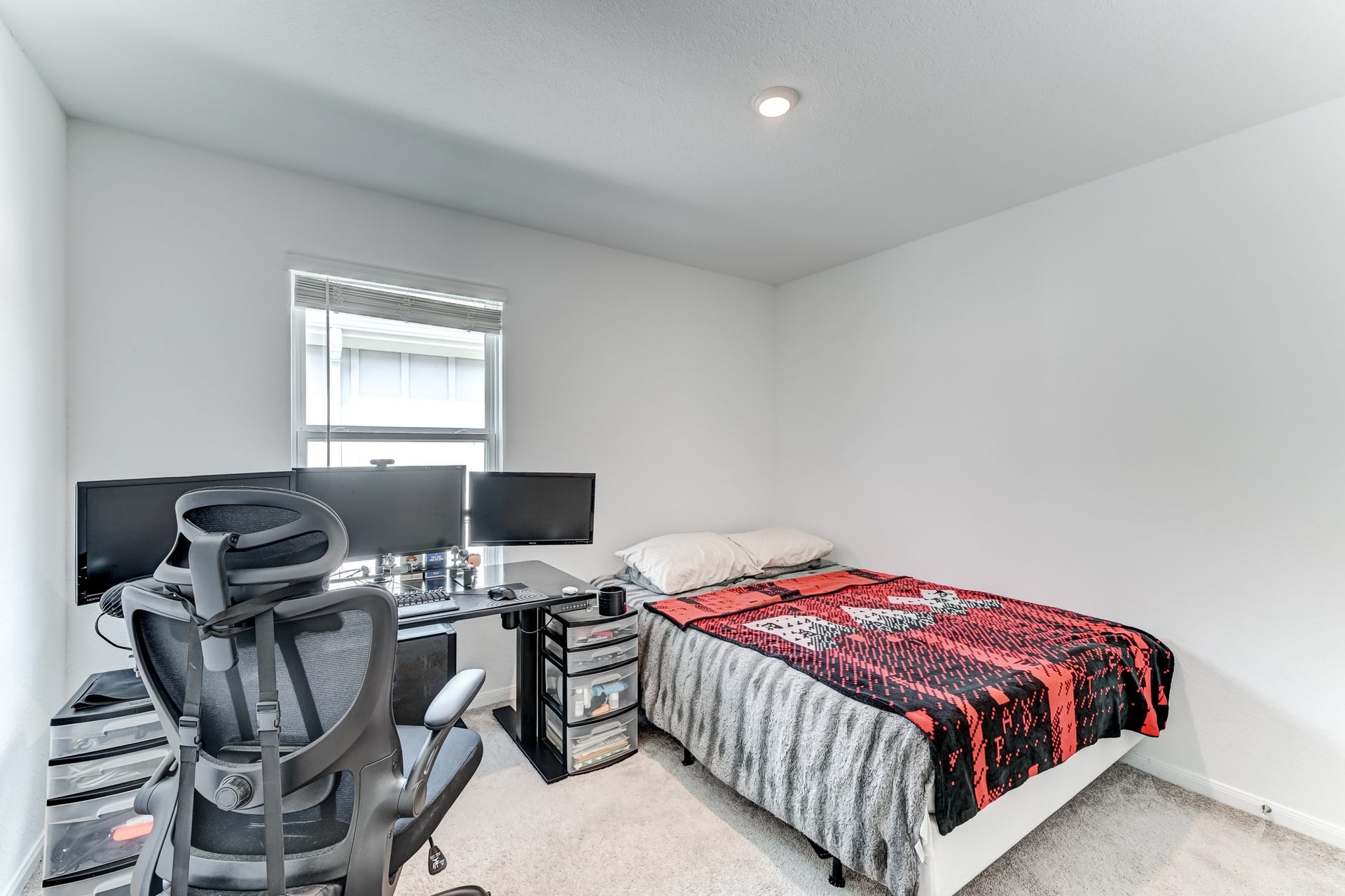 5530 Broad Spruce Street, Spring, TX 77373 5530 Broad Spruce Street, Spring, TX 77373