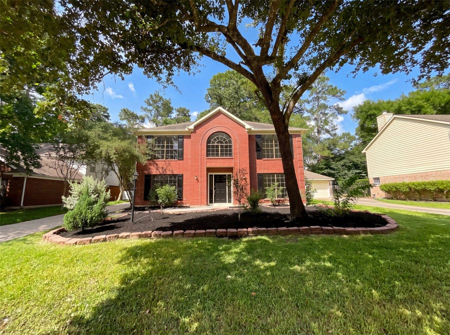 Property photo for 14 Elk Crossing Drive, Spring, TX