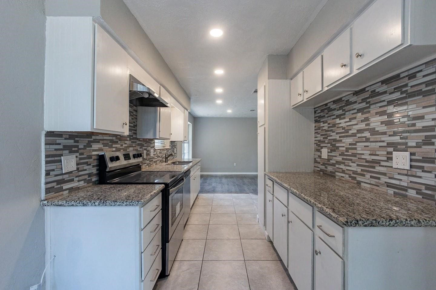 2721 Carson Drive, Katy, TX 77493 Kitchen.