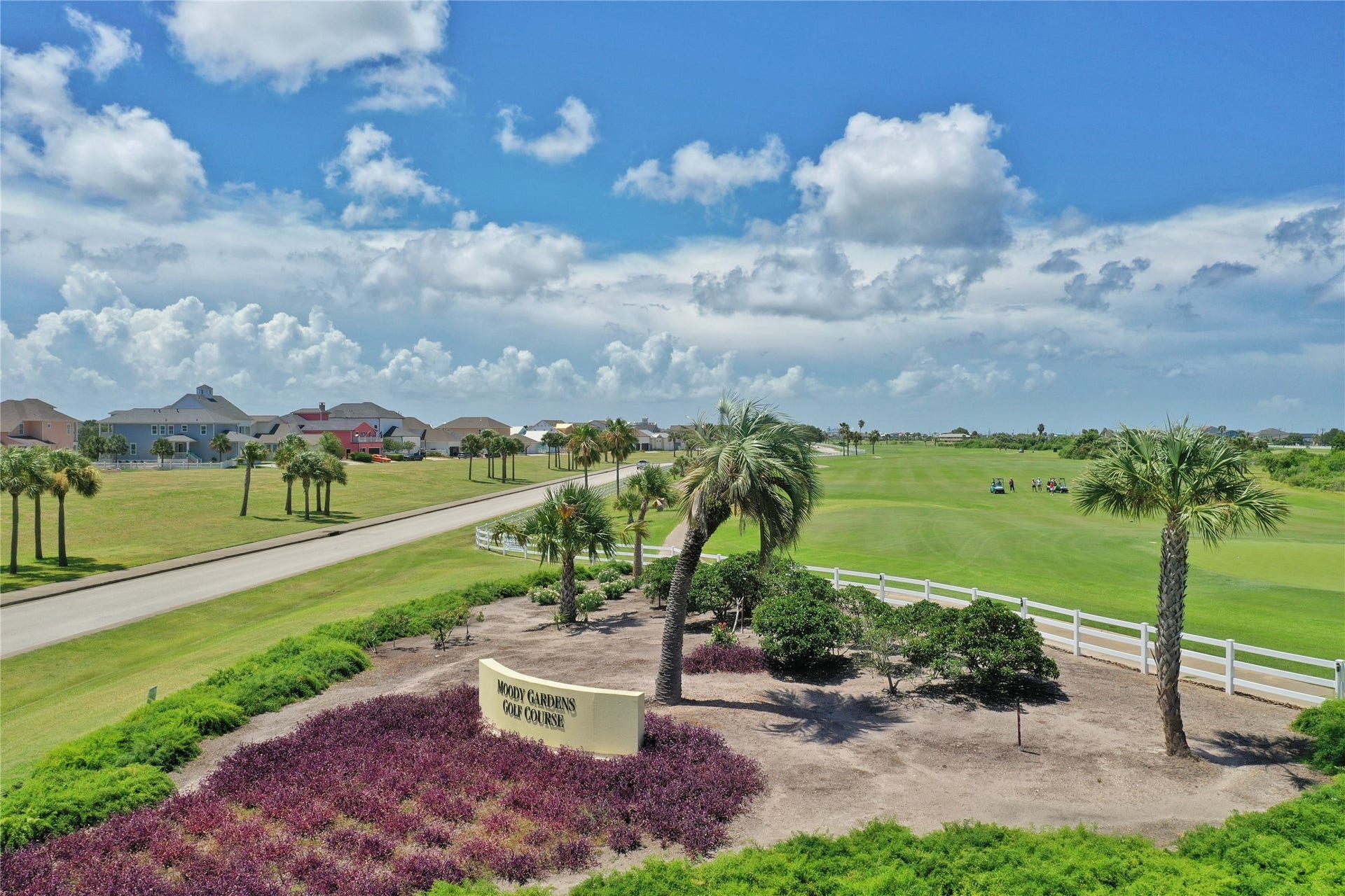 6 Barque Lane, Galveston, TX 77554 Moody Gardens Golf Course is a short drive away. No membership required!