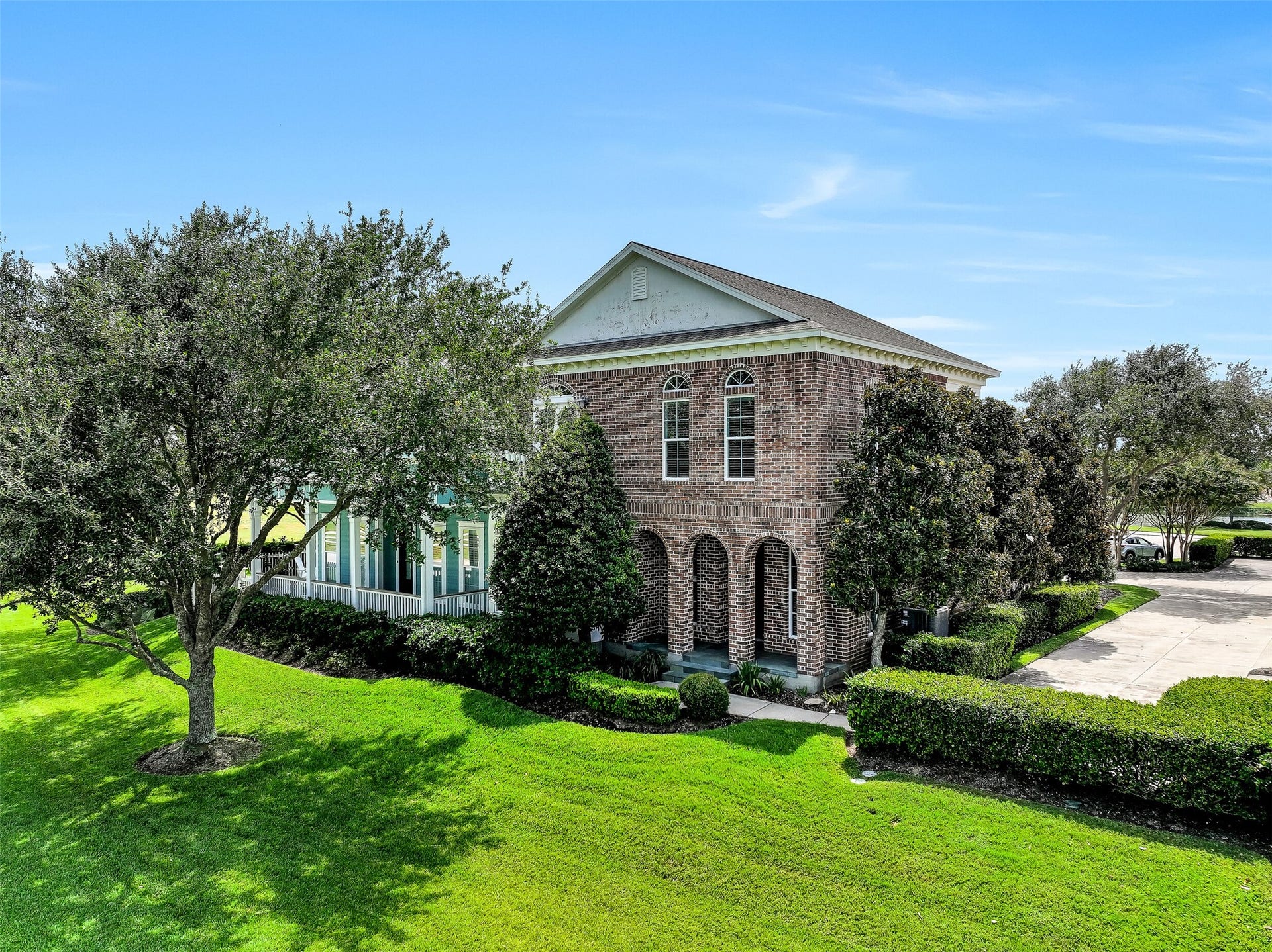 6 Barque Lane, Galveston, TX 77554 Schedule your showing today!