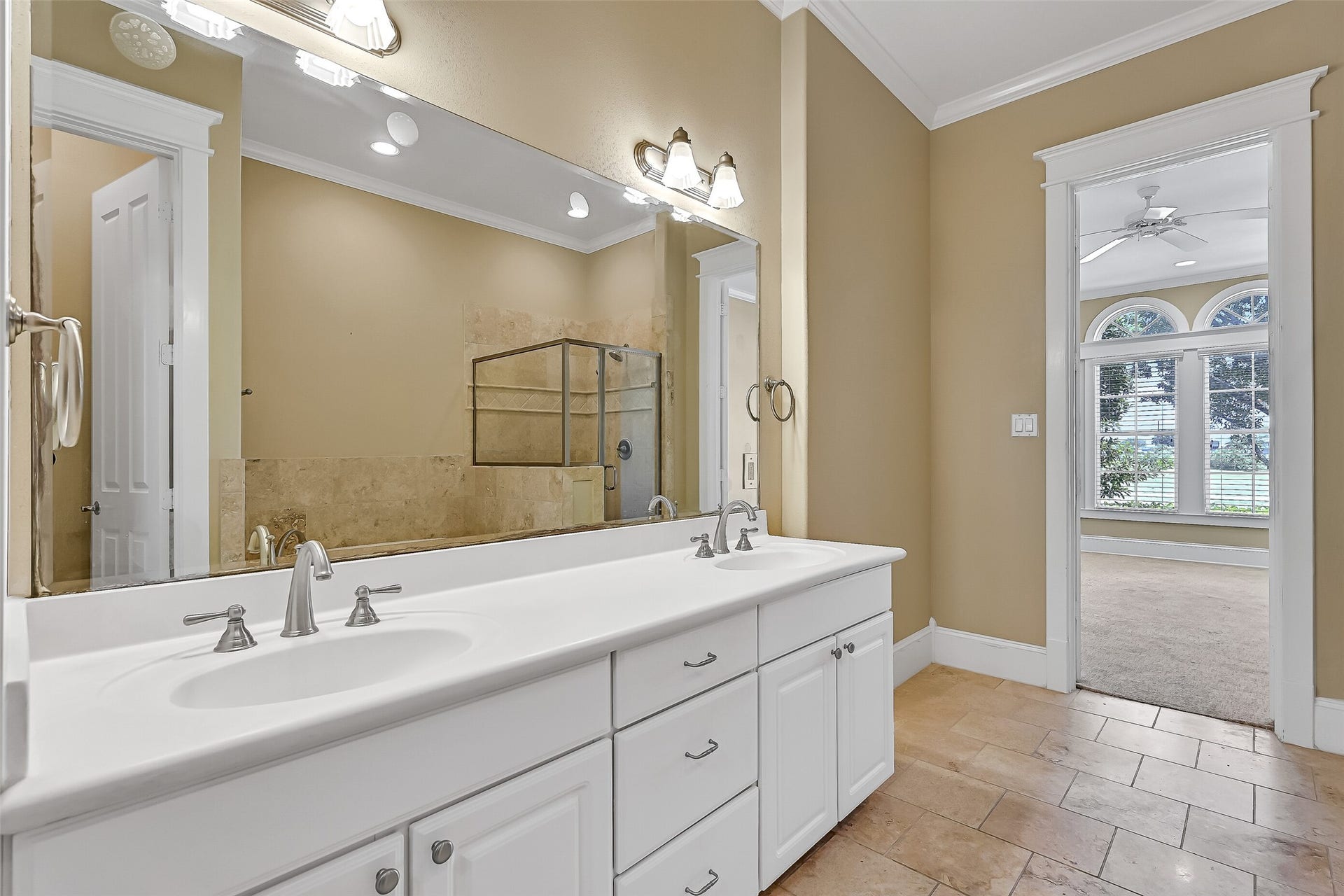6 Barque Lane, Galveston, TX 77554 Expansive double sink vanity with so much storage!