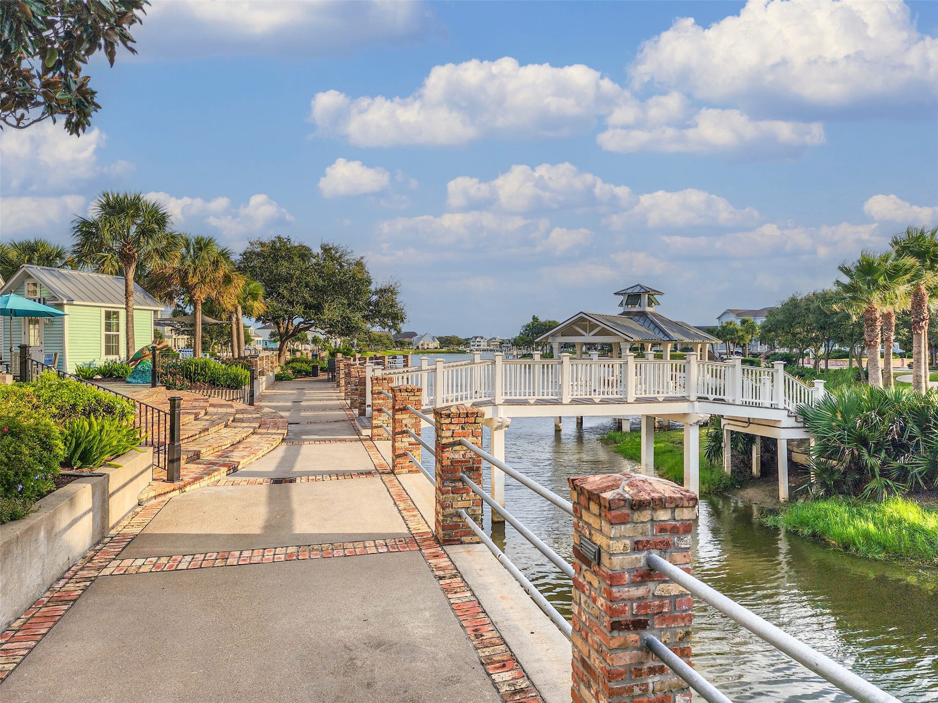 6 Barque Lane, Galveston, TX 77554 6 Barque Lane, Galveston, TX 77554