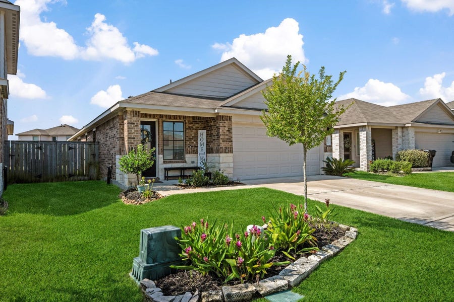 Property photo for 21214 Alder Oaks Drive, New Caney, TX