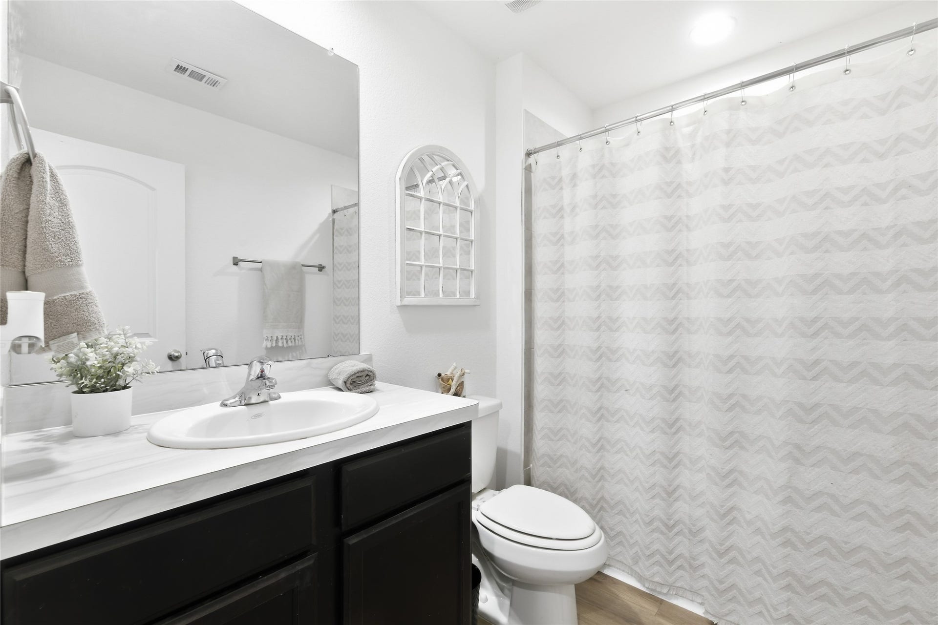 21214 Alder Oaks Drive, New Caney, TX 77357 21214 Alder Oaks Drive, New Caney, TX 77357