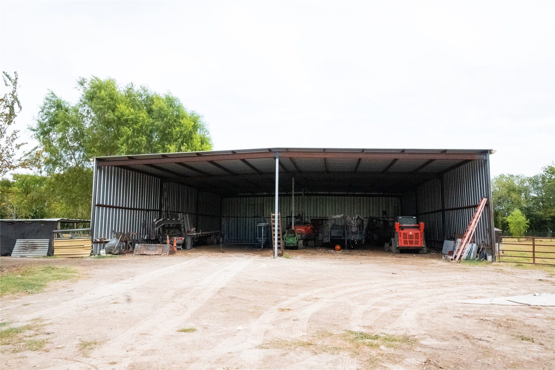 3447 Ramsey Loop Road, Crosby, TX 77532