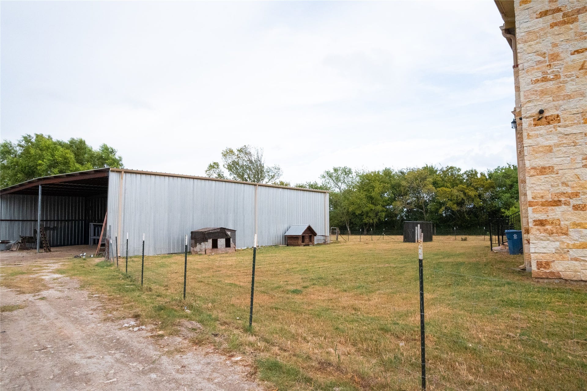 3447 Ramsey Loop Road, Crosby, TX 77532