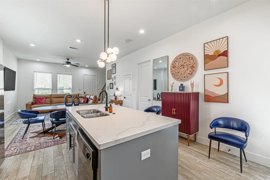 Property photo for 1273 Dewalt Street, Houston, TX