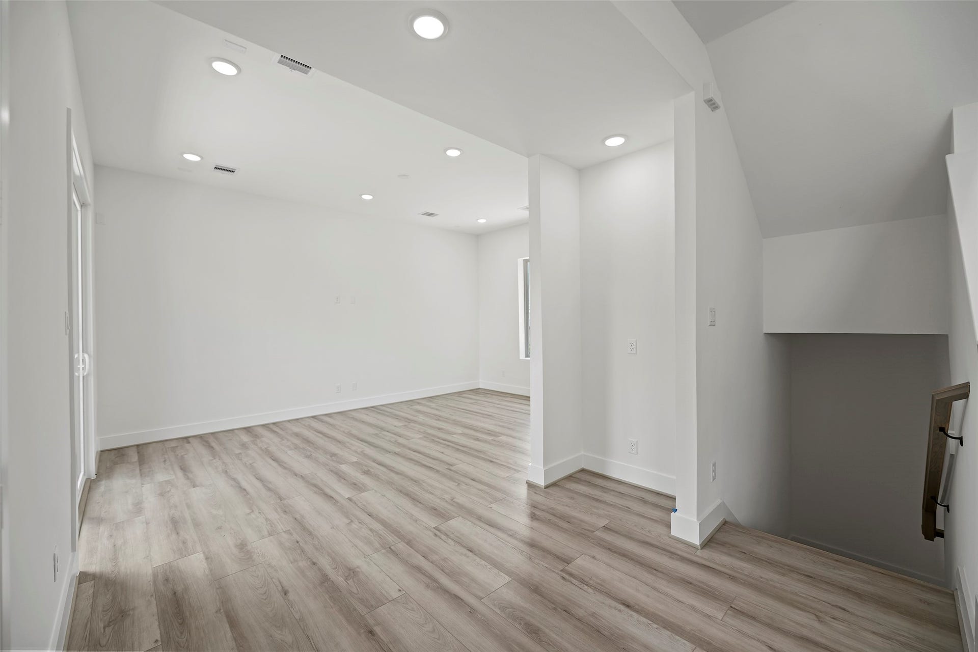 870 W Little York Road, #D, Houston, TX 77091