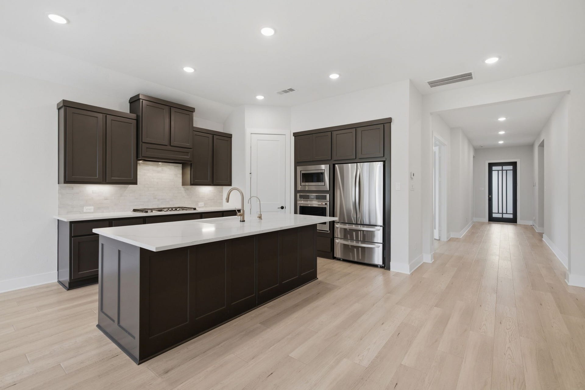 8143 Fenway Heights Dr, The Woodlands, TX 77389 8143 Fenway Heights Dr, The Woodlands, TX 77389