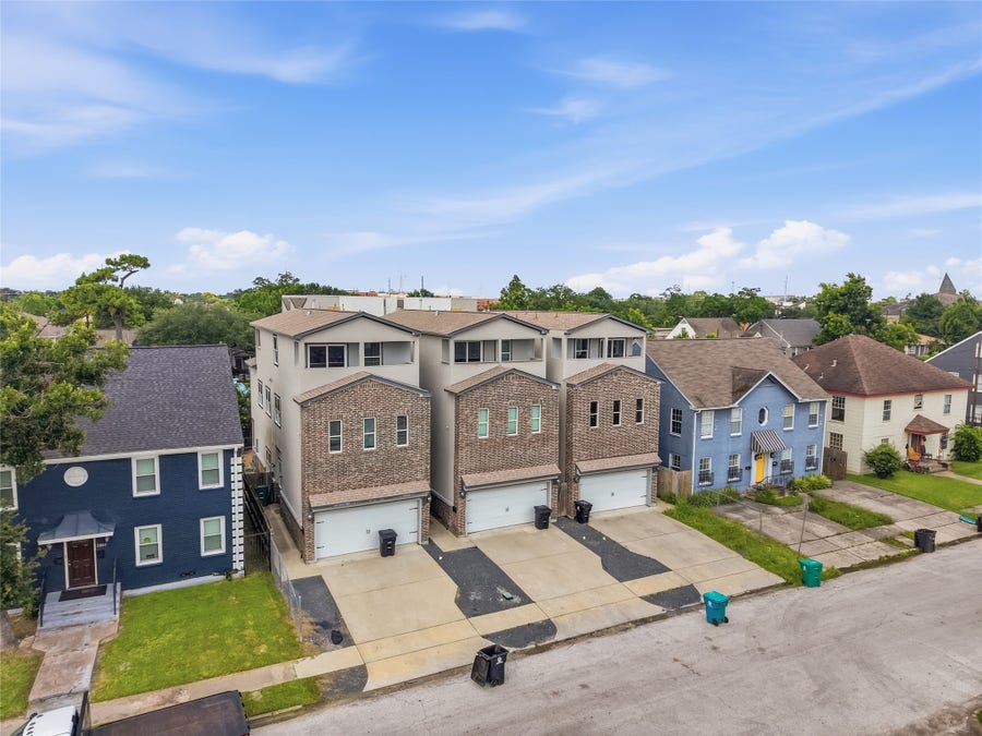 Property photo for 2811 Wichita Street, Houston, TX