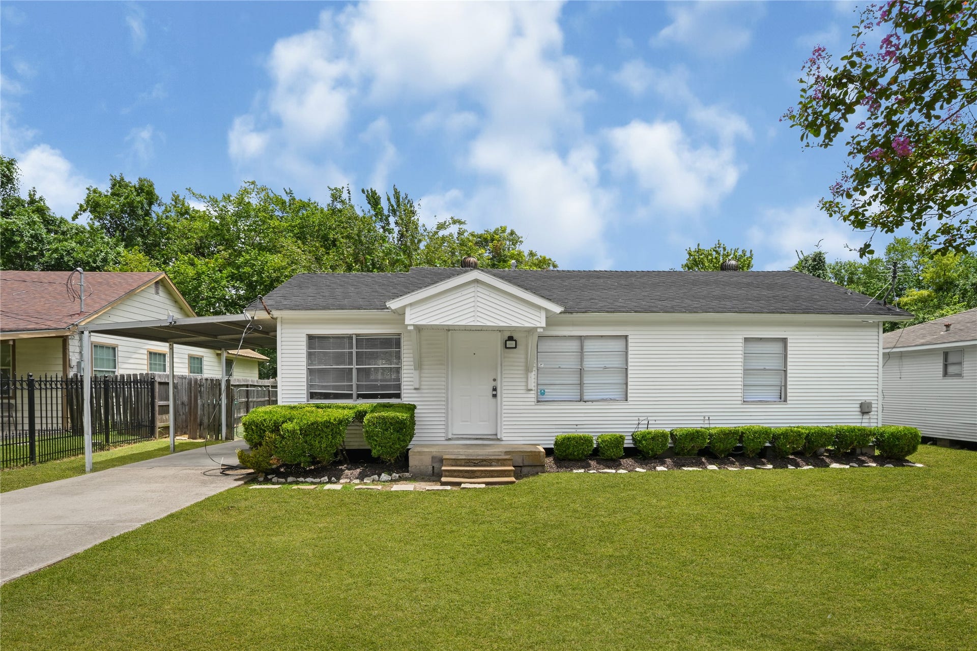 2607 Oleander Drive, Pasadena, TX 77503