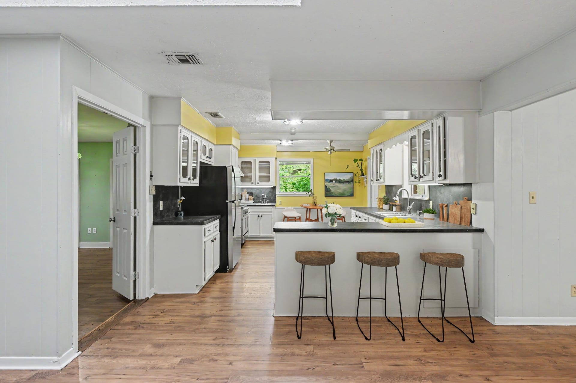 114 N Woodsway Street E, Conroe, TX 77301 114 N Woodsway Street E, Conroe, TX 77301