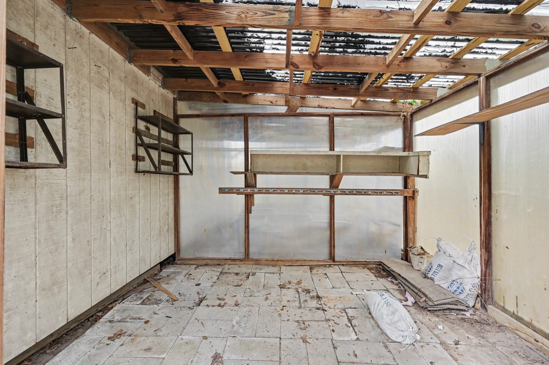 114 N Woodsway Street E, Conroe, TX 77301 114 N Woodsway Street E, Conroe, TX 77301