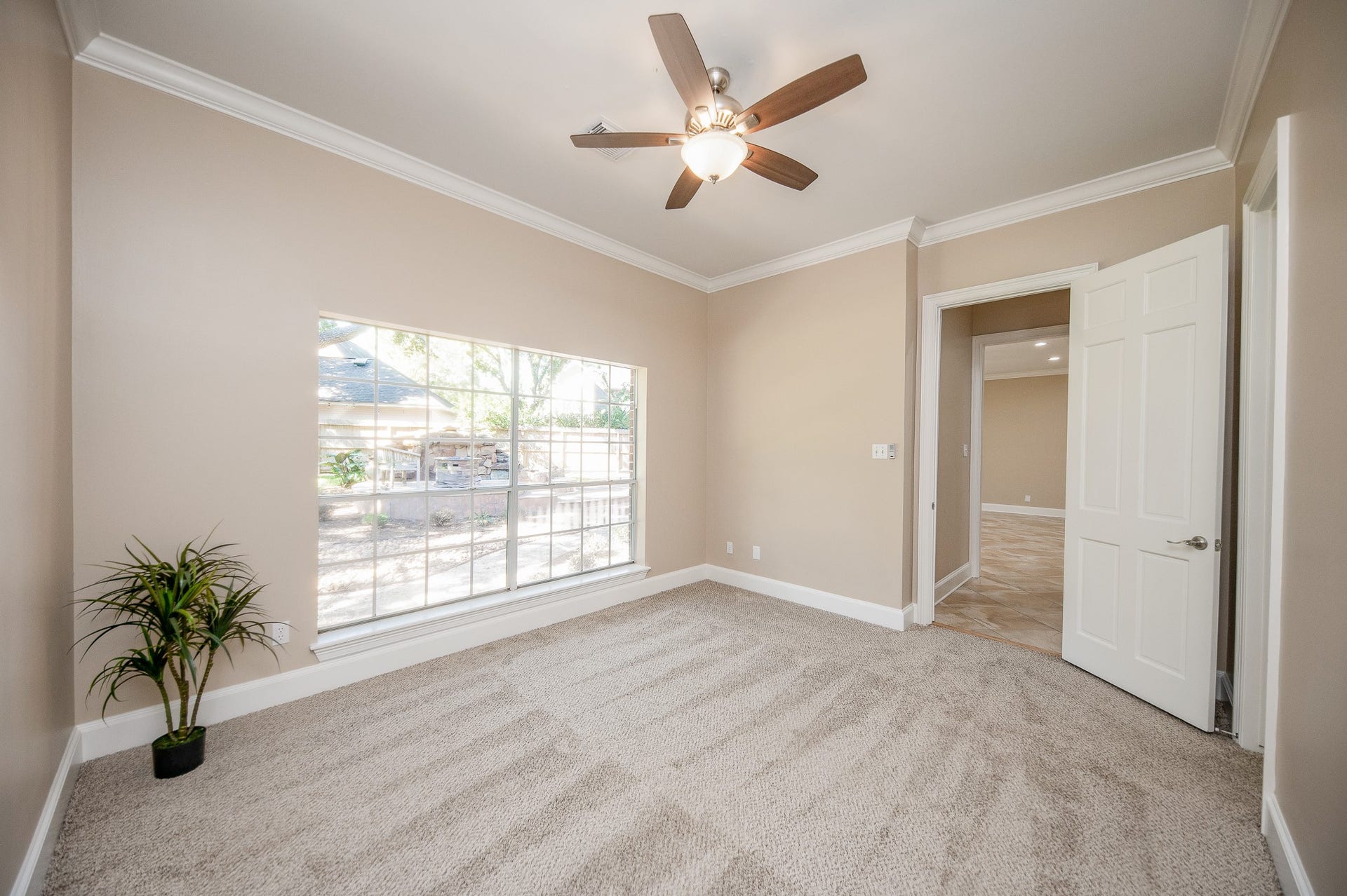 23014 Laguna Point Drive, Katy, TX 77450 23014 Laguna Point Drive, Katy, TX 77450