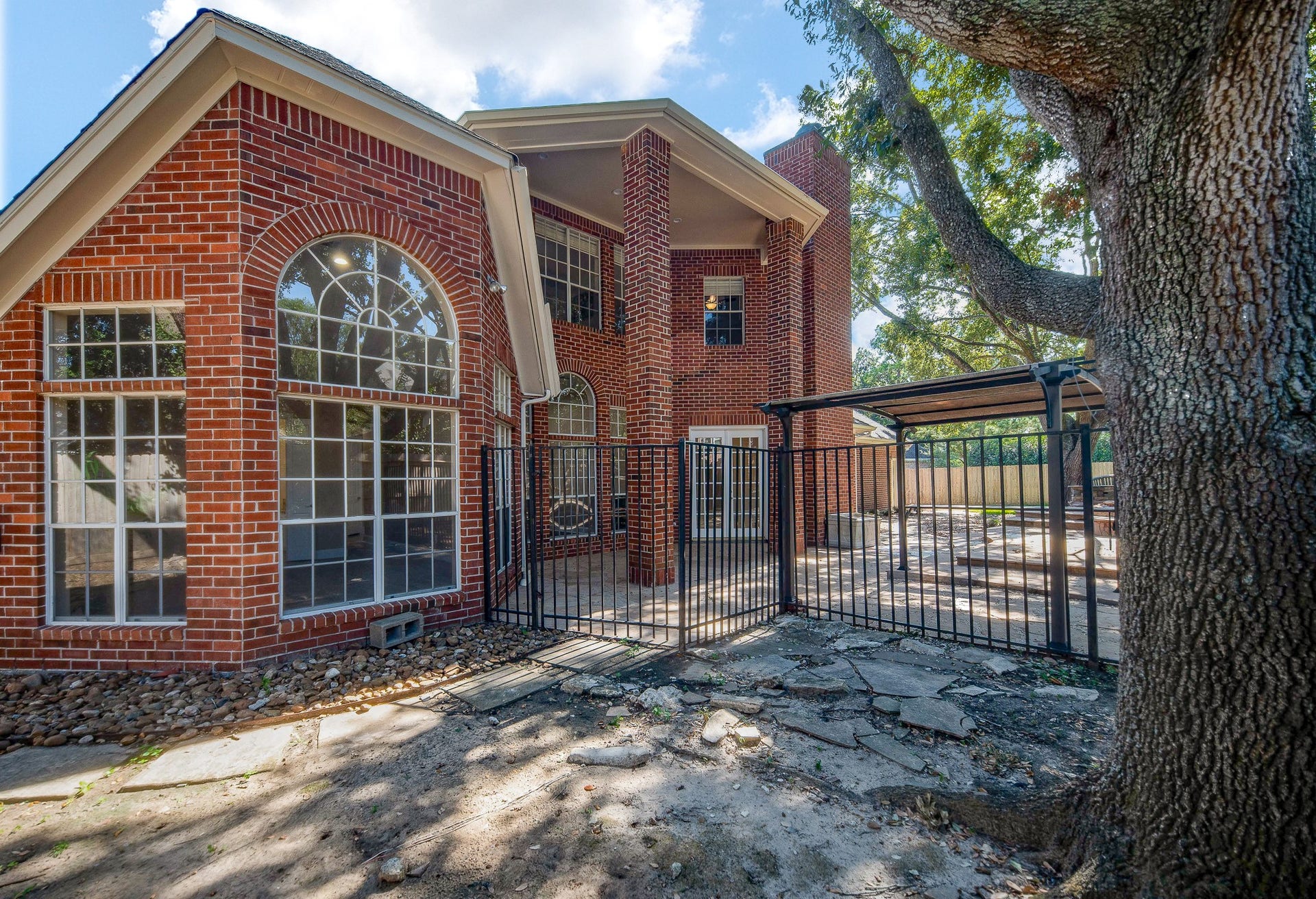 23014 Laguna Point Drive, Katy, TX 77450 Security is guaranteed!