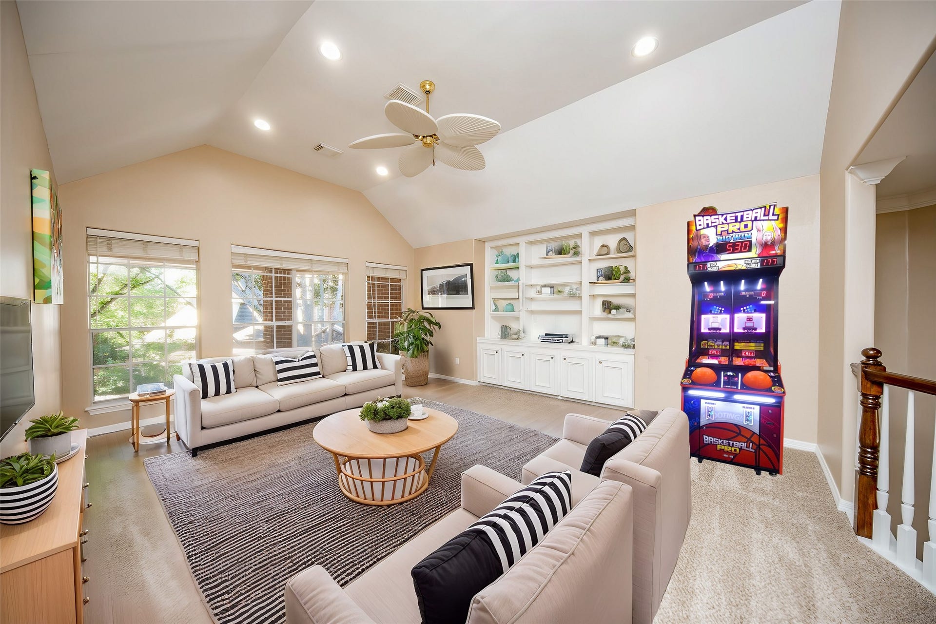 23014 Laguna Point Drive, Katy, TX 77450 This huge 2nd floor 'game room' can become just that will all fun gear and/or a second living space. It's all up to you!