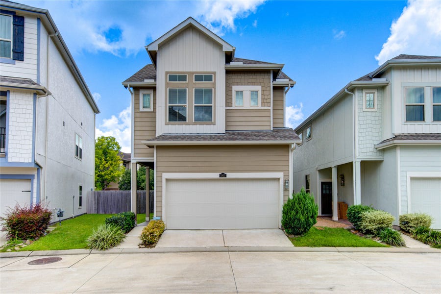 Property photo for 1905 Kirby Landing Drive, Houston, TX