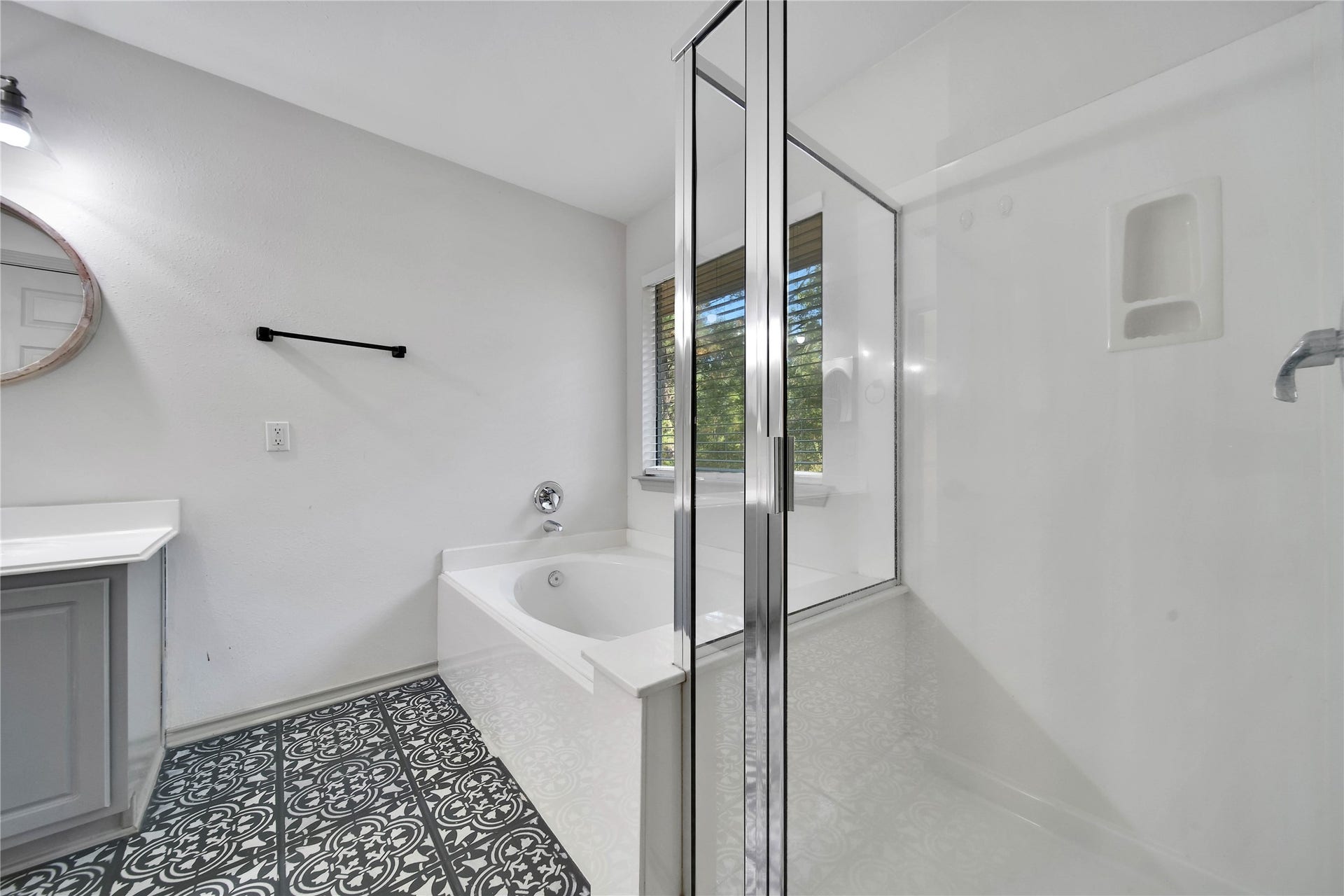 26 Peachridge Place, Spring, TX 77382 26 Peachridge Place, Spring, TX 77382