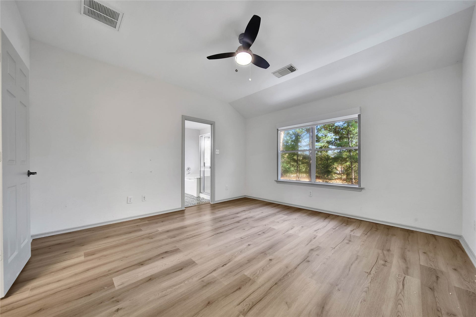 26 Peachridge Place, Spring, TX 77382 26 Peachridge Place, Spring, TX 77382