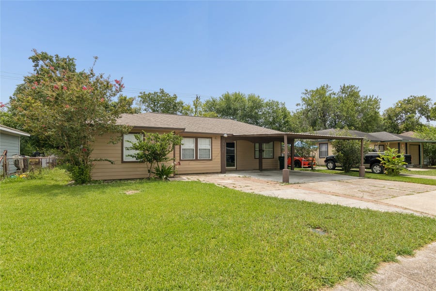 Property photo for 1414 Harris Avenue, Pasadena, TX
