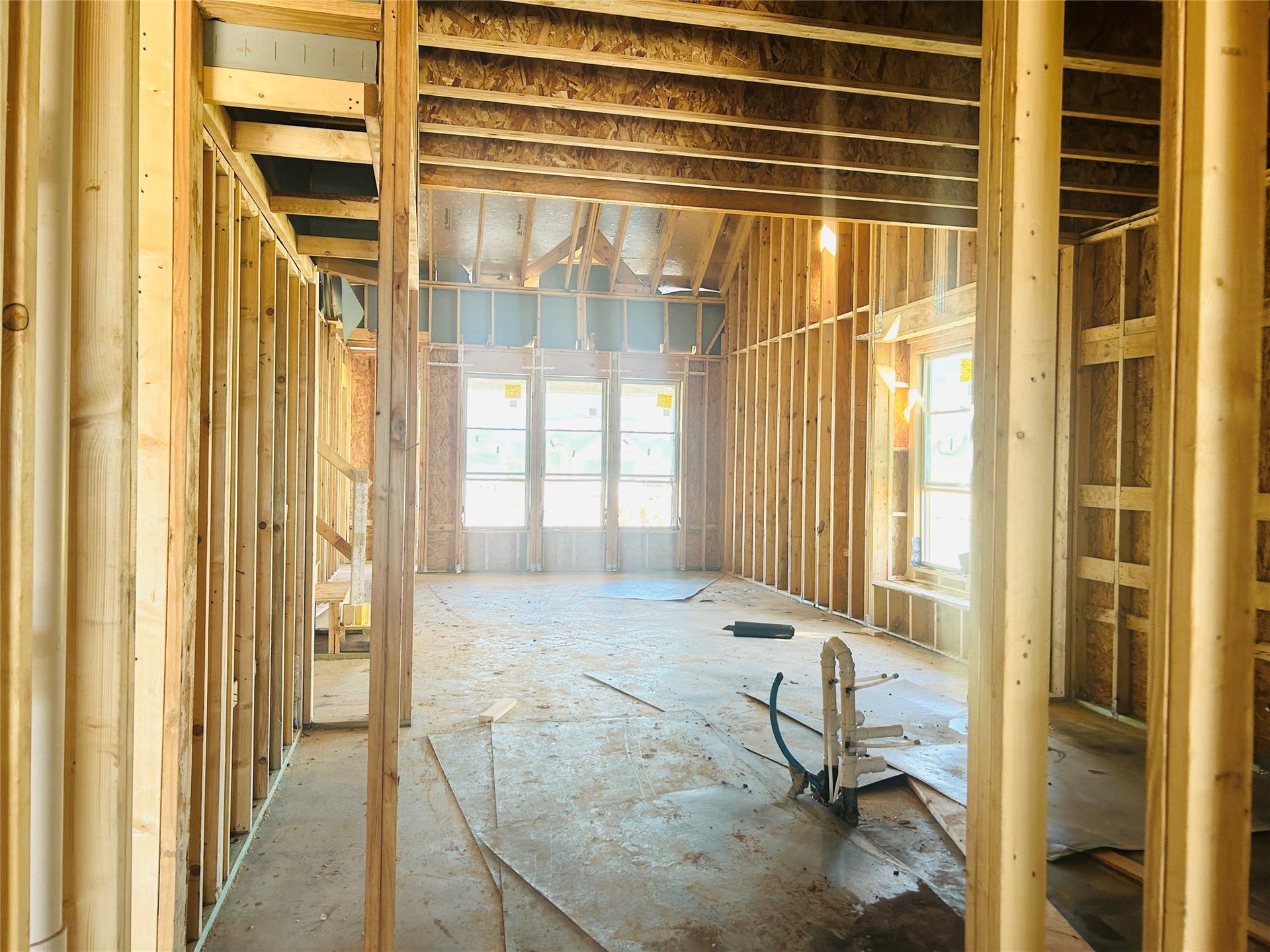 17923 Pathway Forest Lane, Webster, TX 77598 Bright,spacious and it can be all yours!