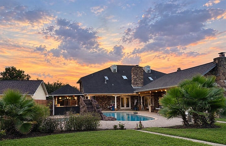 3005 Dow Circle, Deer Park, TX 77536
