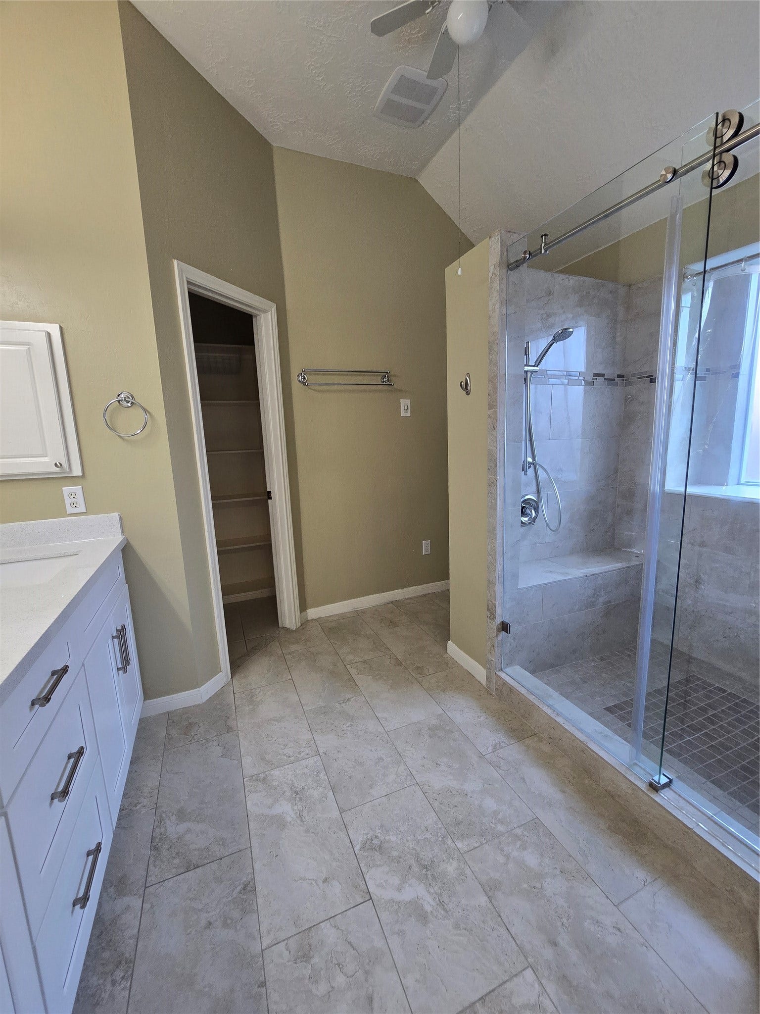 9406 Sunlake Drive, Pearland, TX 77584