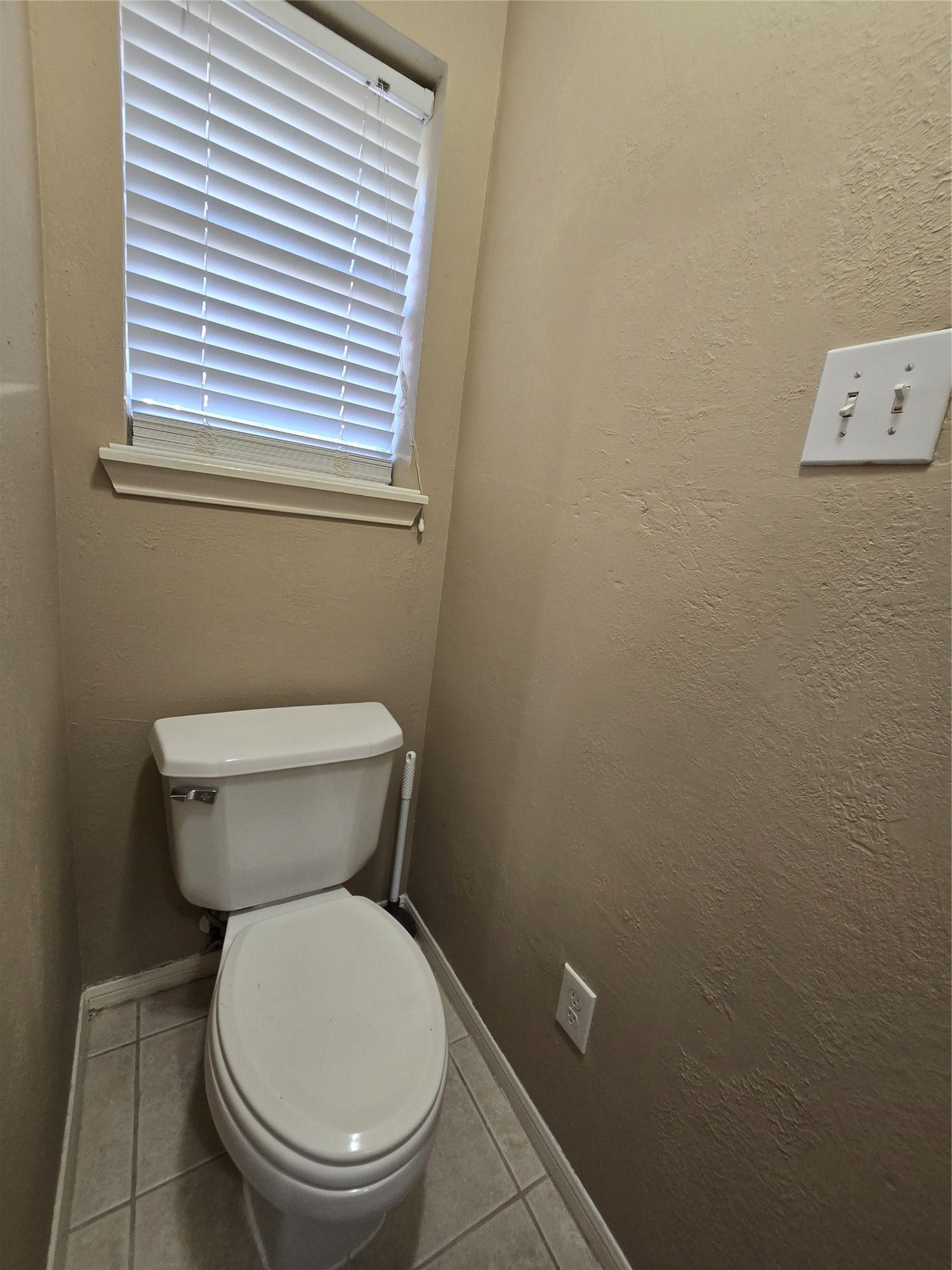 9406 Sunlake Drive, Pearland, TX 77584