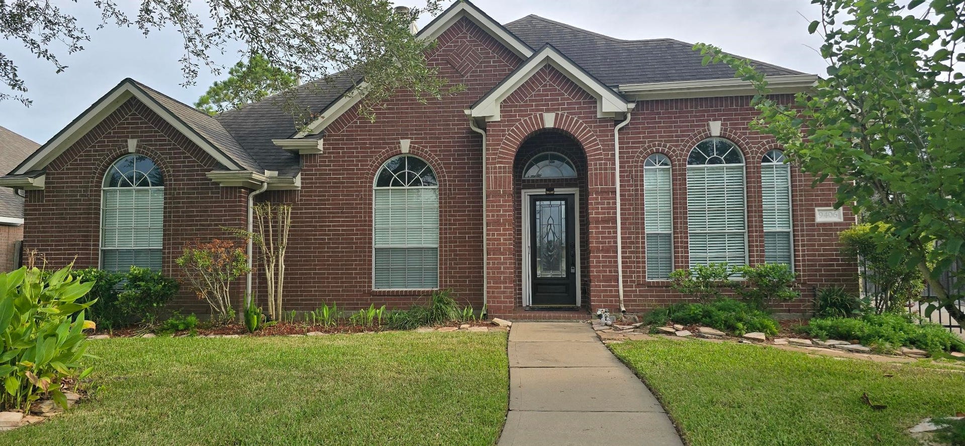 Beautiful 1 story house in West Pearland