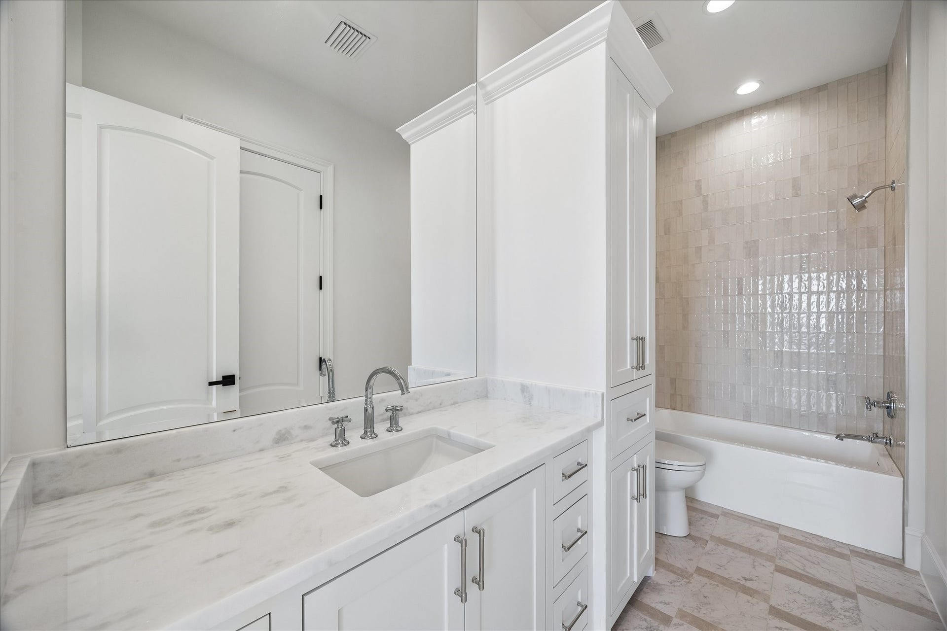 4702 Sunset Circle, Sugar Land, TX 77479