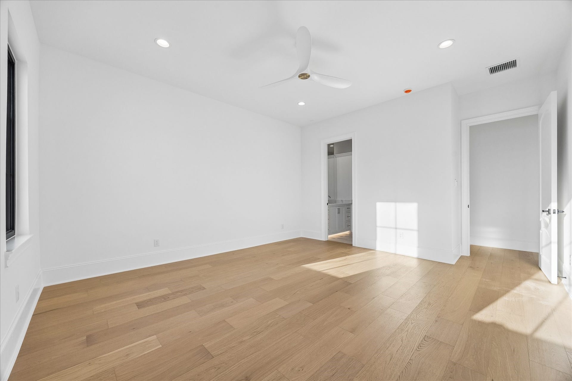 4702 Sunset Circle, Sugar Land, TX 77479