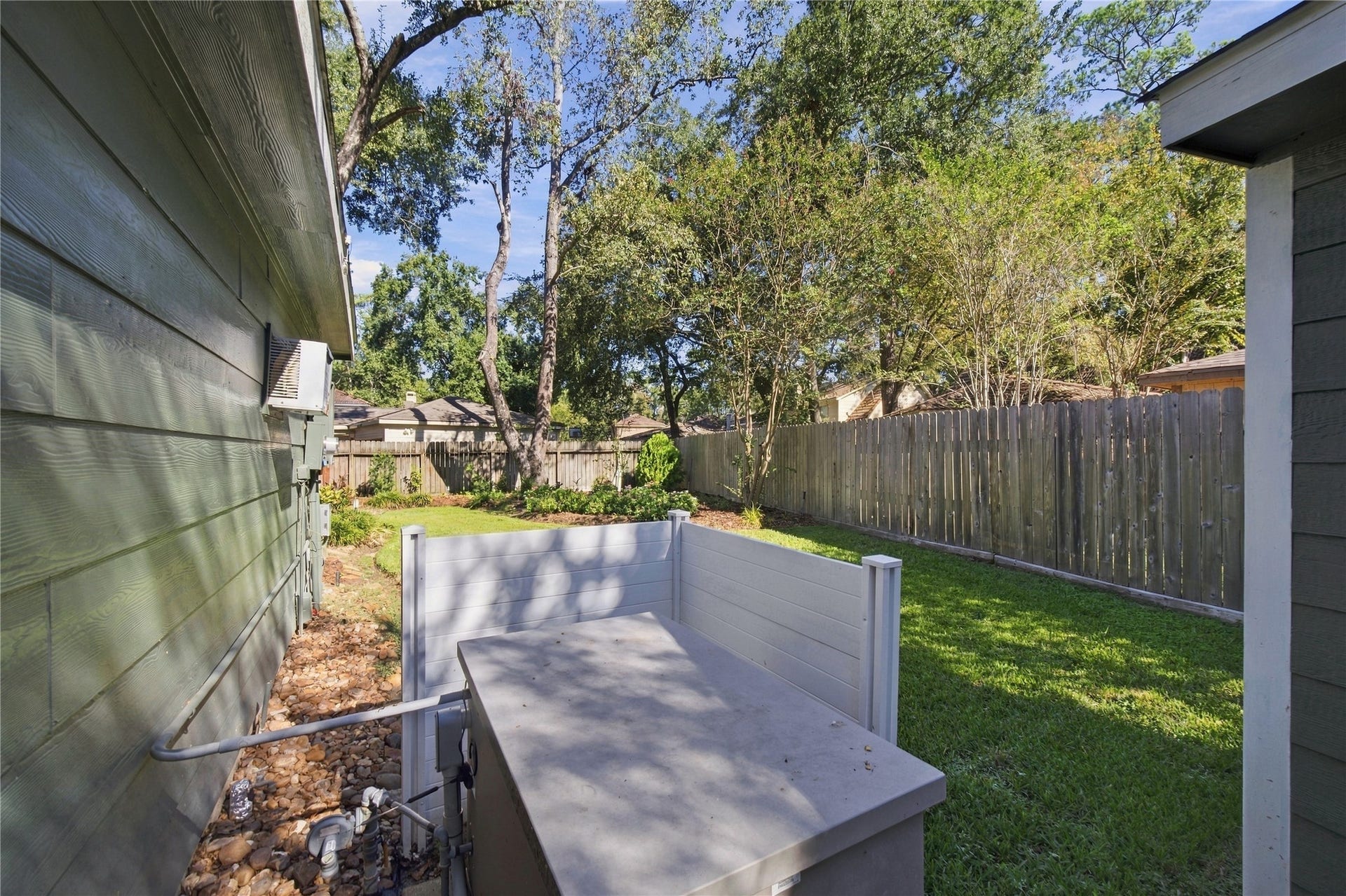 3222 Knoll Manor Drive, Houston, TX 77345