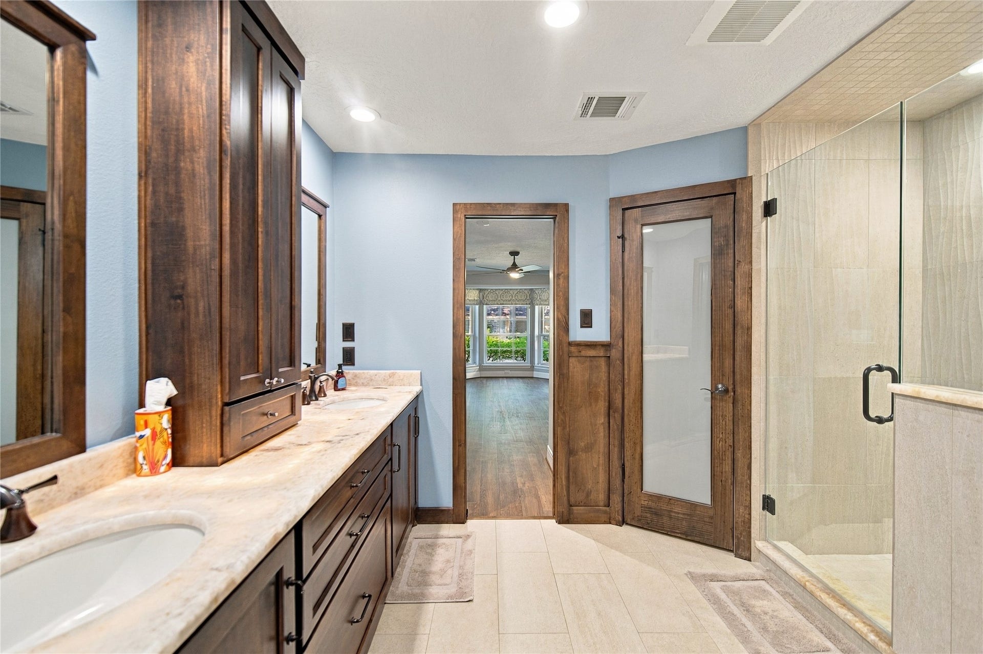 3222 Knoll Manor Drive, Houston, TX 77345