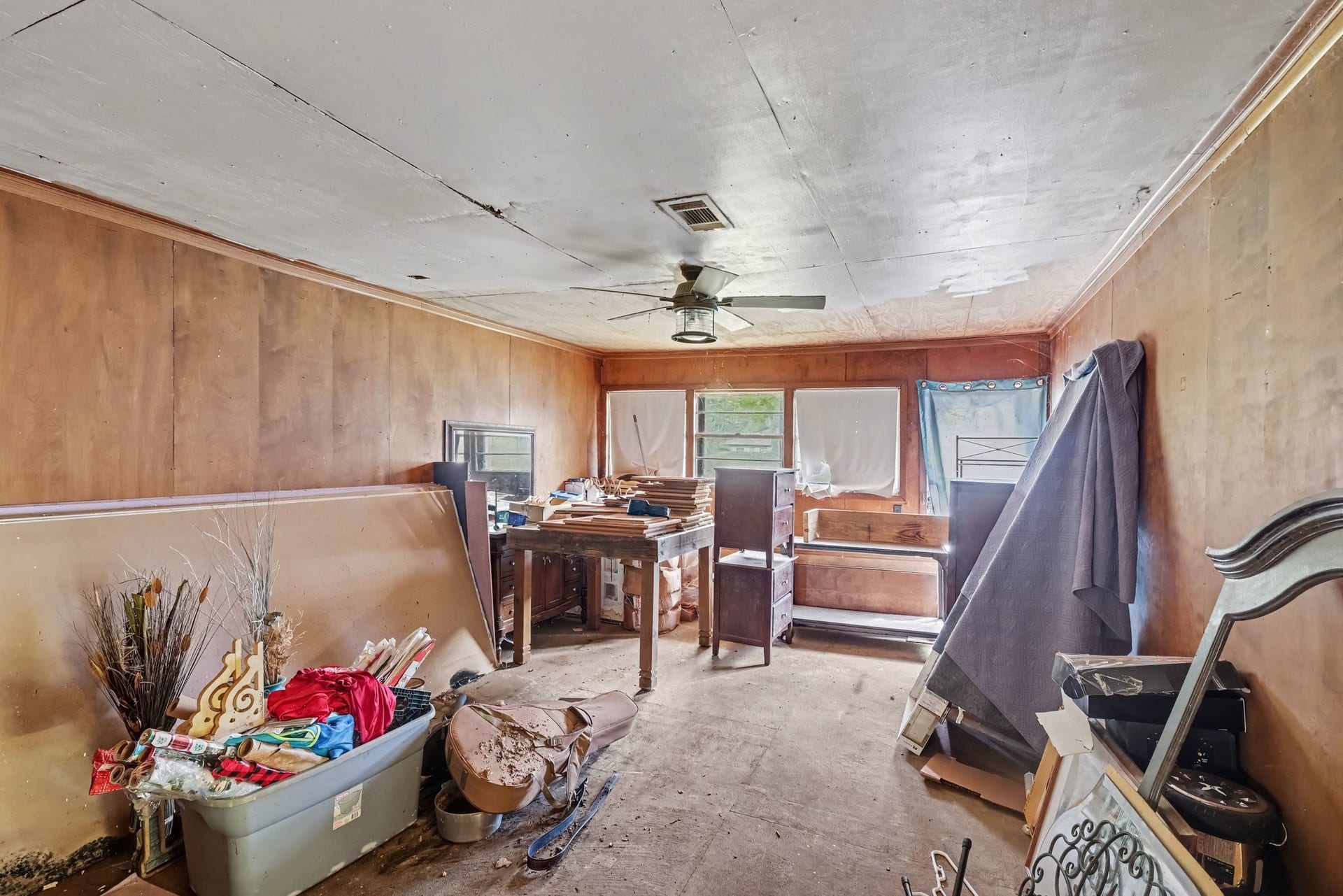 11 Craig Street, Baytown, TX 77521 Family Room
