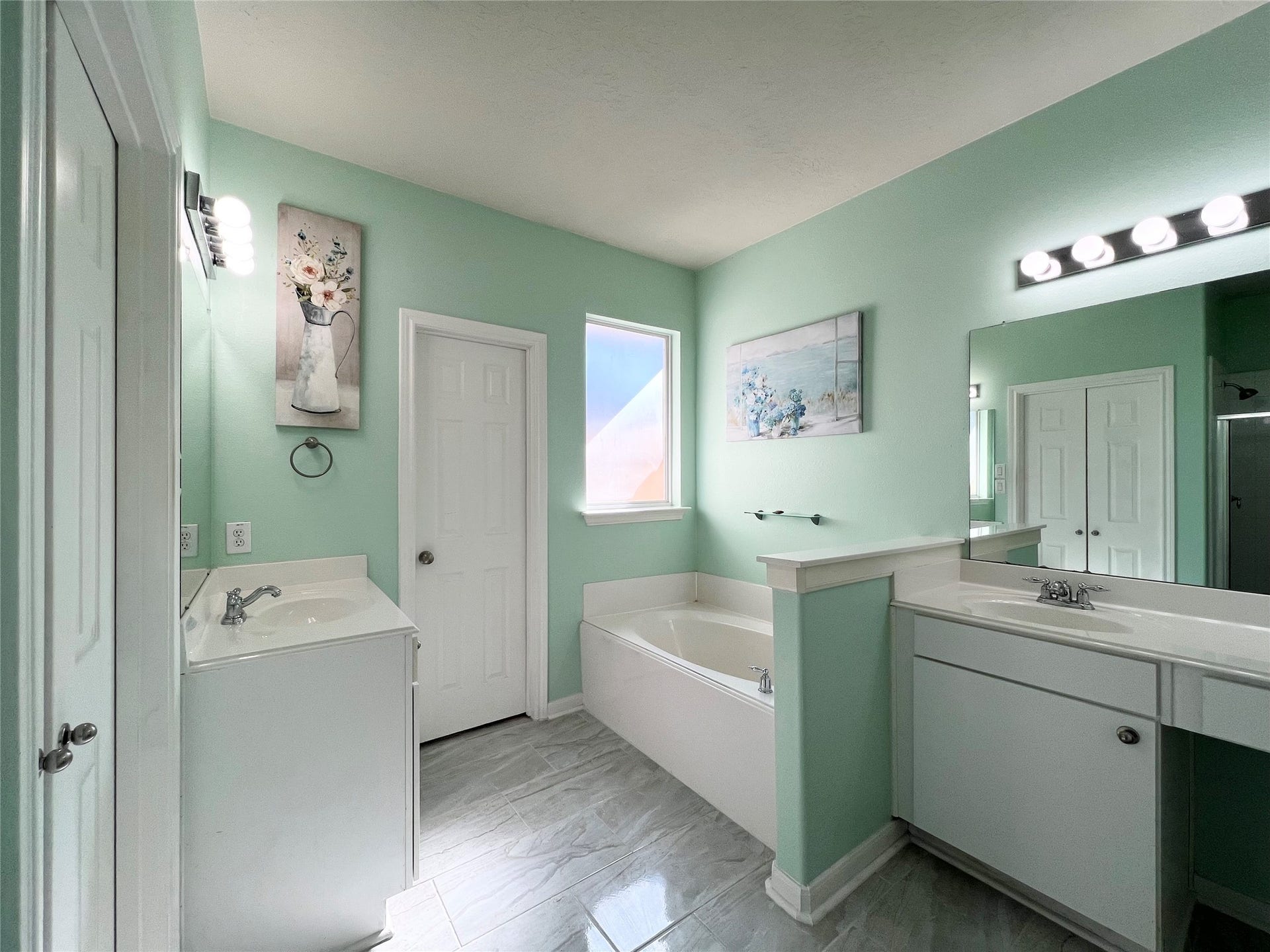 15838 Collinsville Drive, Tomball, TX 77377 15838 Collinsville Drive, Tomball, TX 77377