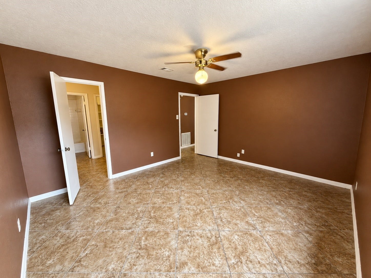 12175 Swords Creek Road, Houston, TX 77067 another view of Secondary bedroom
