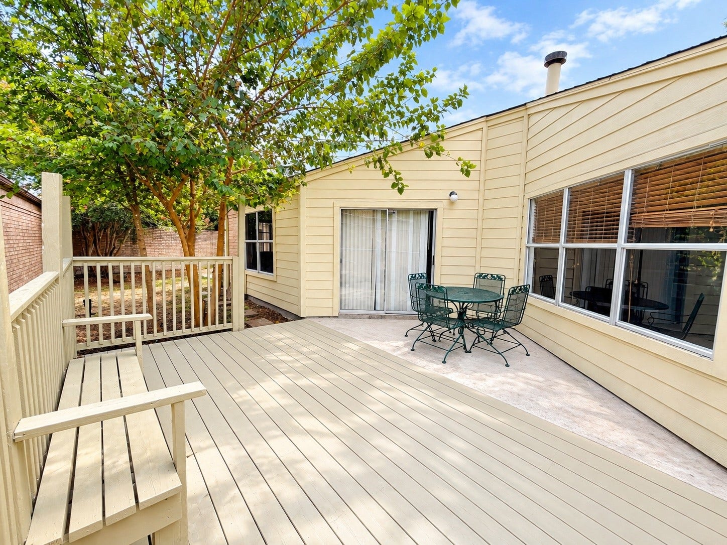 12175 Swords Creek Road, Houston, TX 77067 patio area