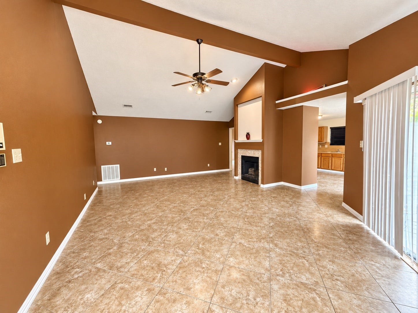 12175 Swords Creek Road, Houston, TX 77067 another view of living room