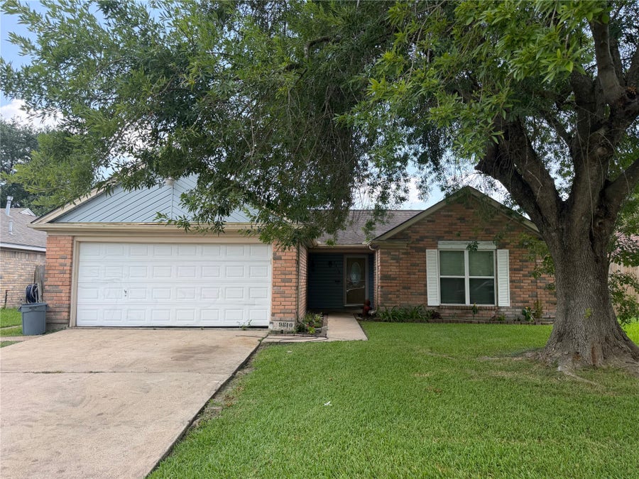 Property photo for 9810 Brookview Drive, La Porte, TX