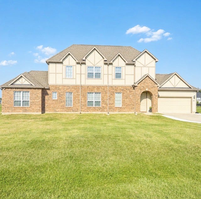 Property photo for 915 Lakeland Circle, Rosharon, TX