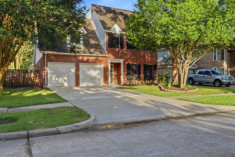 Property photo for 14611 Oak Chase Drive, Houston, TX