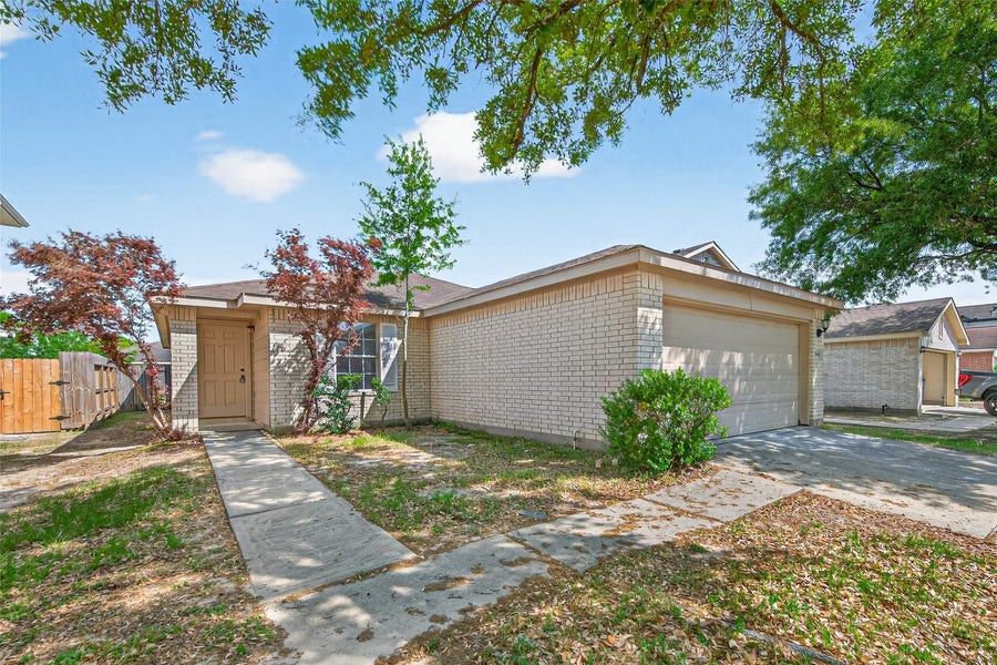 Property photo for 21130 Allenham Lane, Humble, TX