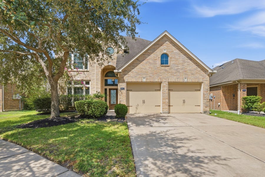 Property photo for 10911 Starling Creek Drive, Richmond, TX