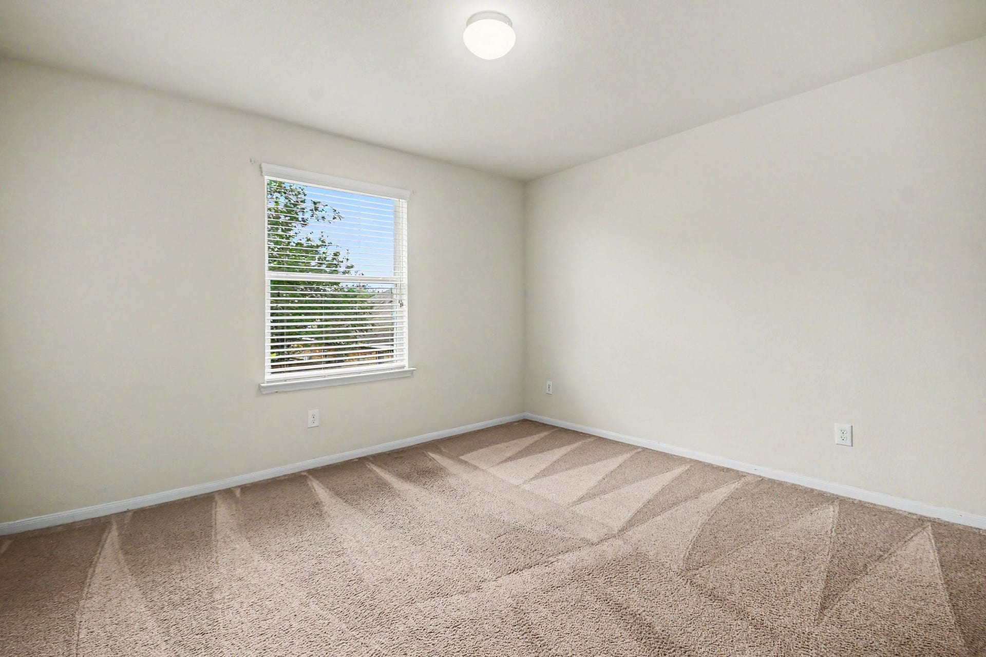 1439 Barras Street, Alvin, TX 77511 1439 Barras Street, Alvin, TX 77511