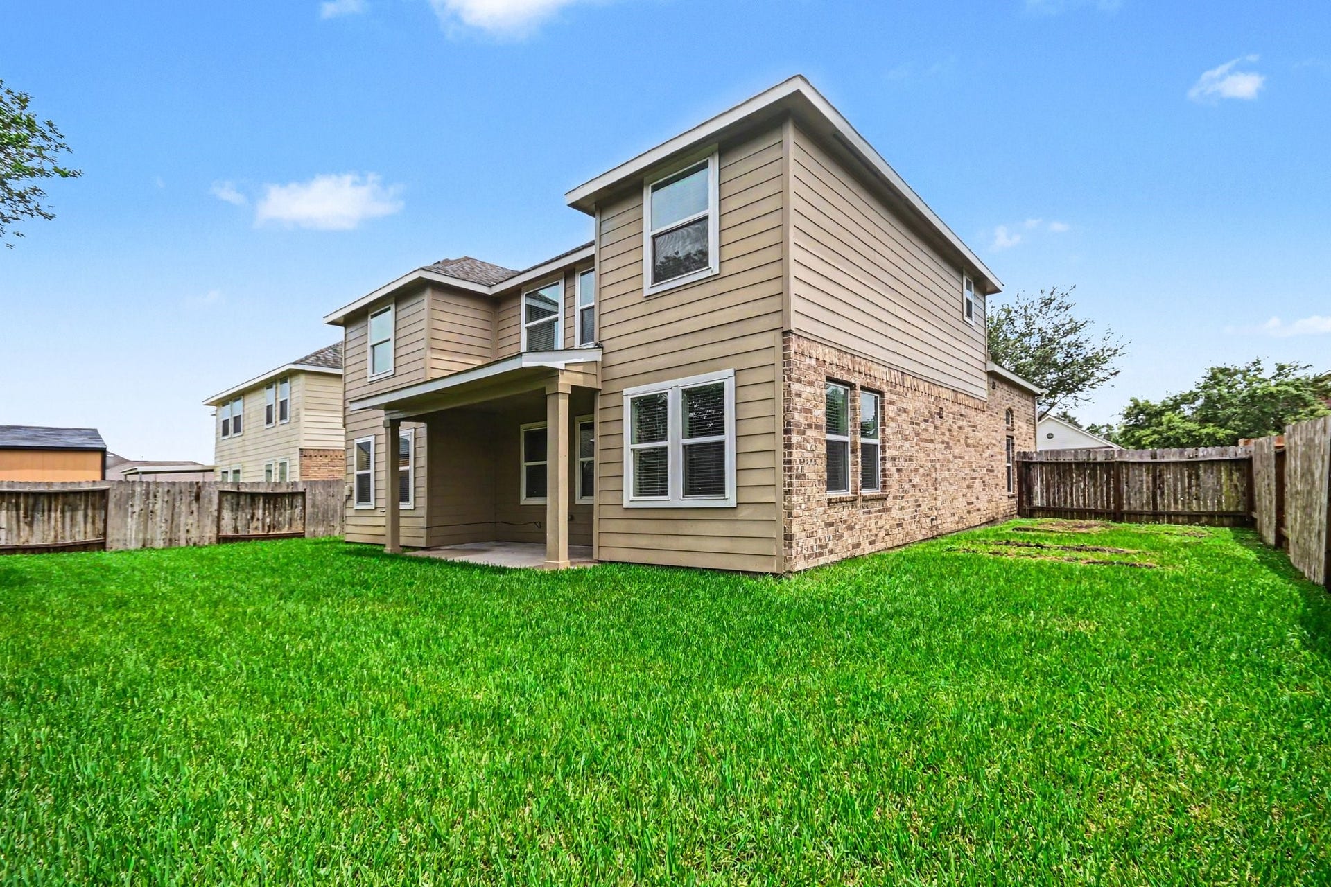 1439 Barras Street, Alvin, TX 77511 1439 Barras Street, Alvin, TX 77511