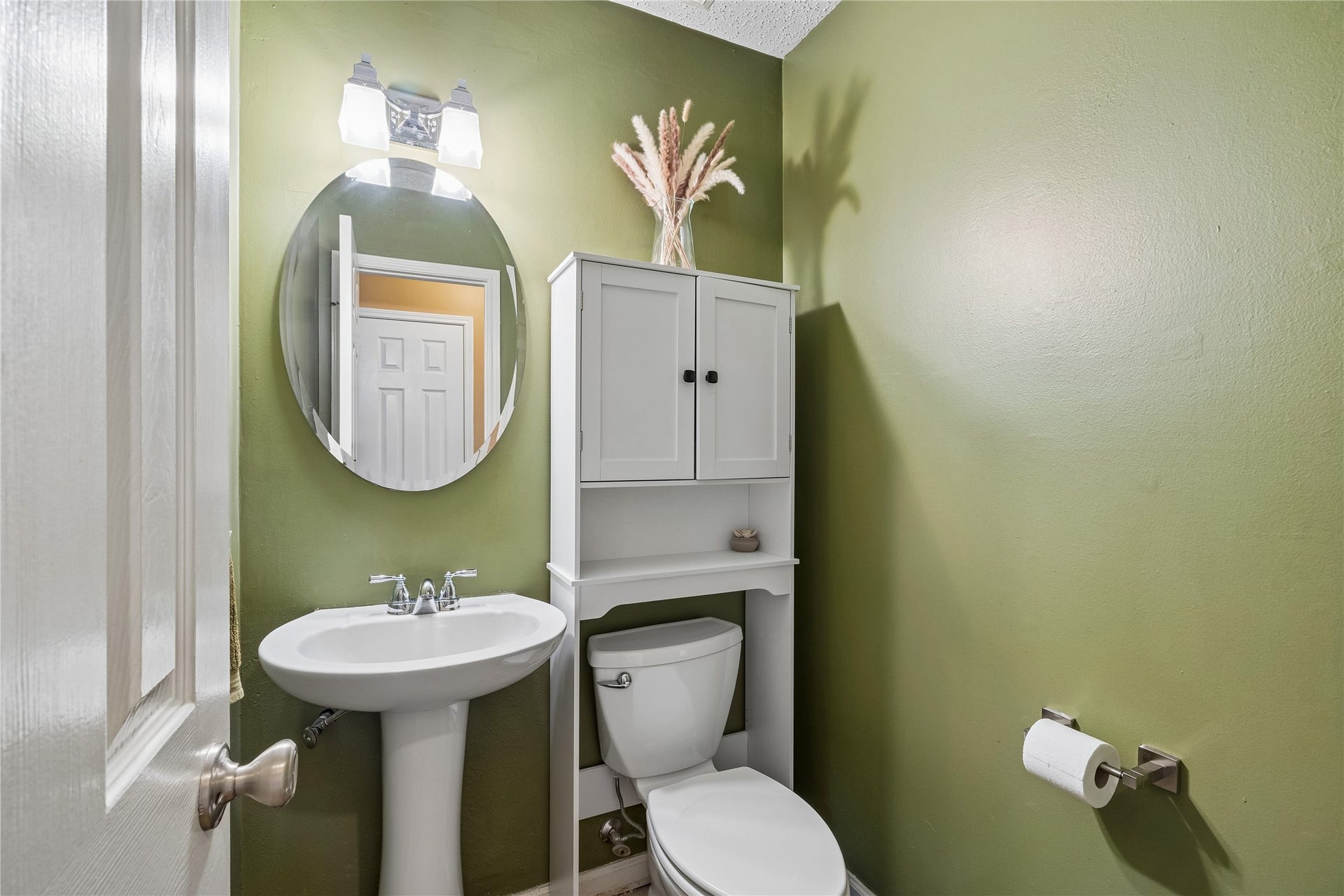 8902 Stoney Bend Drive, Spring, TX 77379
