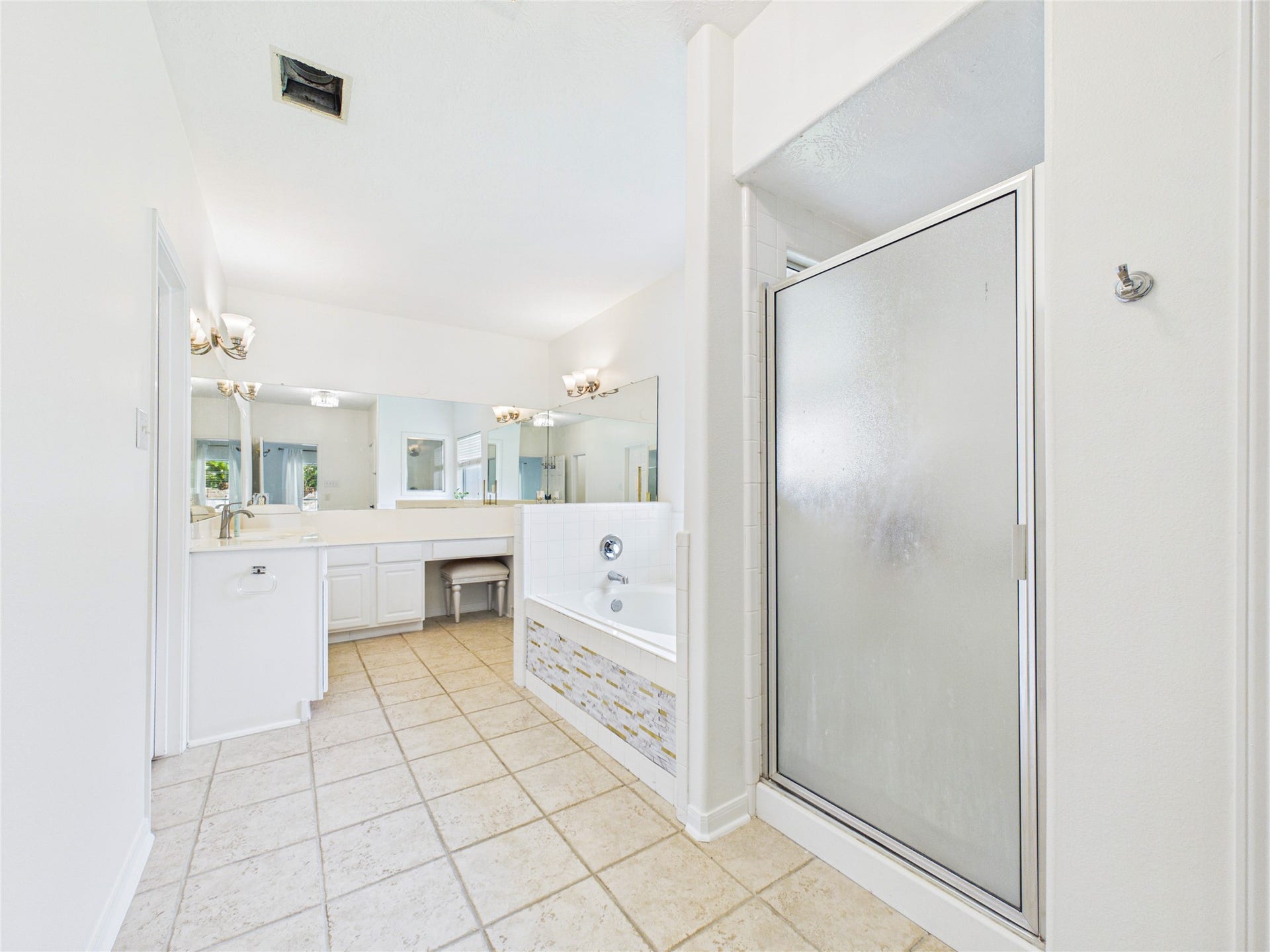 2876 Love Lane, Friendswood, TX 77546 2876 Love Lane, Friendswood, TX 77546