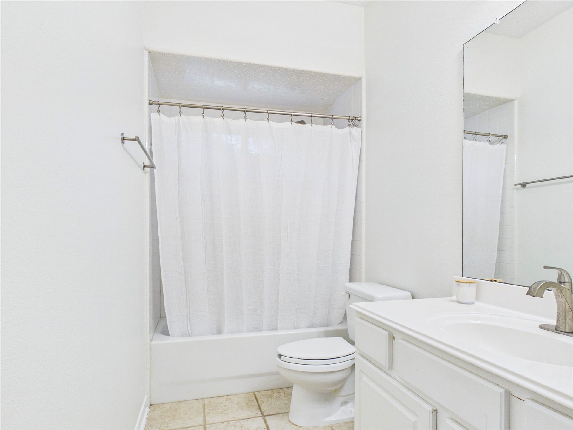 2876 Love Lane, Friendswood, TX 77546 2876 Love Lane, Friendswood, TX 77546