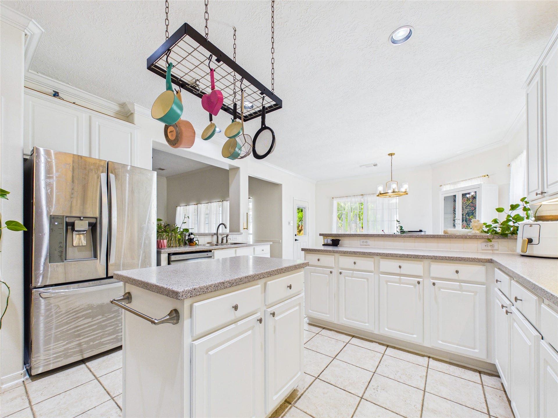2876 Love Lane, Friendswood, TX 77546 2876 Love Lane, Friendswood, TX 77546
